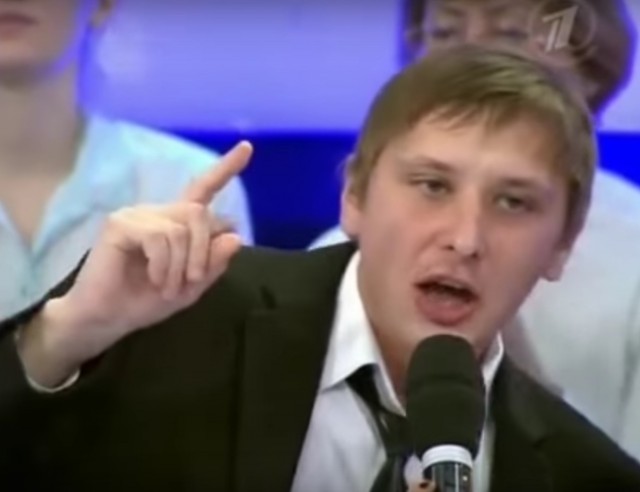 У чувака на Land RoverЕ бомбануло