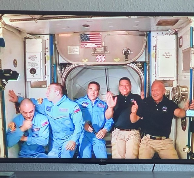 Прямая трансляция повторного запуска SpaceX Crew Demo-2