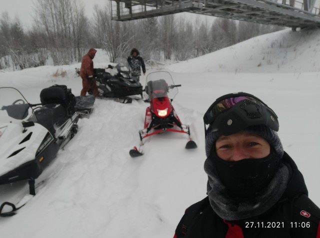 Холодный юмор в декабрьских мемах из Финляндии