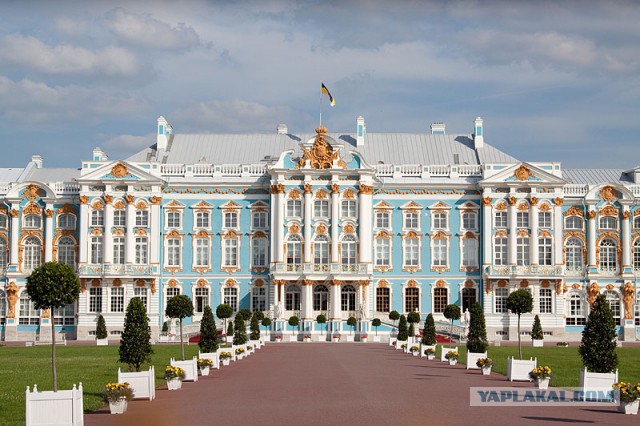 Депутаты предлагают вернуть флаг