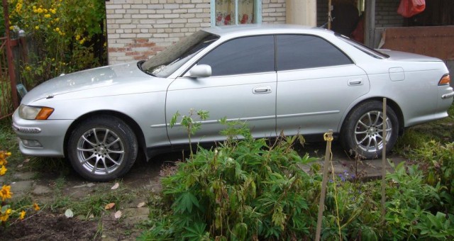 Toyota Mark II 90 - выживший. Самурай по цене Приоры