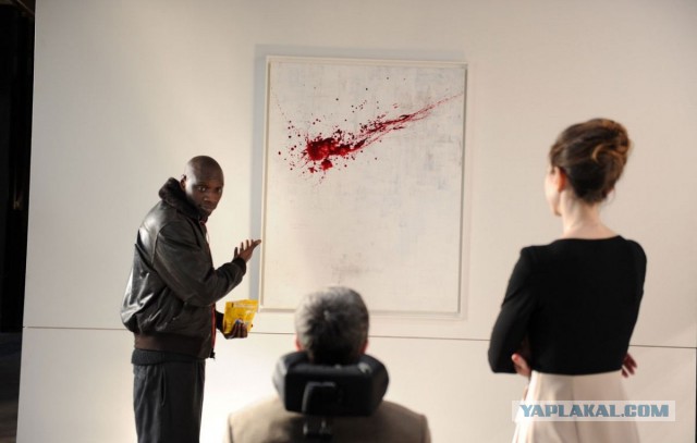 Картина британского художника Бэнкси самоуничтожилась после продажи на аукционе Sotheby's за $1,3 млн