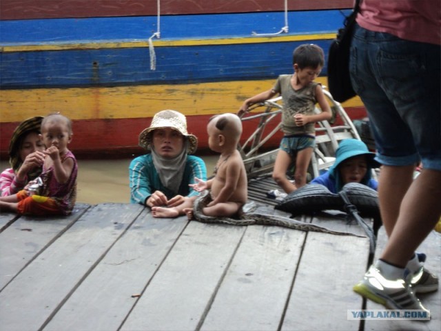 Жизнь на озере Тонлесап в Камбодже