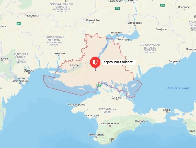 «Ощущение, что кто-то дачу строит». В Екатеринбурге с родителей детсадовцев собирают линолеум на нужды СВО