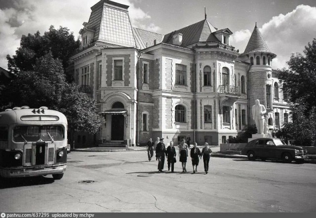 Так с 1960-х годов изменились Москва. Из серии было - стало