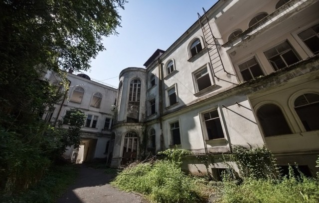 Заброшенный корпус пансионата "Гагрипш"