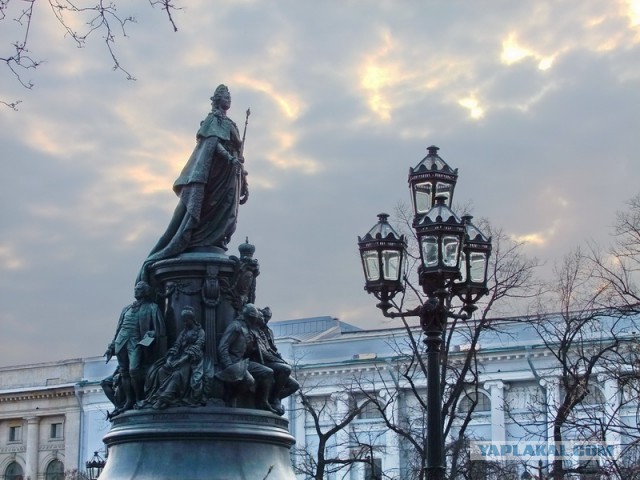 Прогулка по Санкт-Петербургу