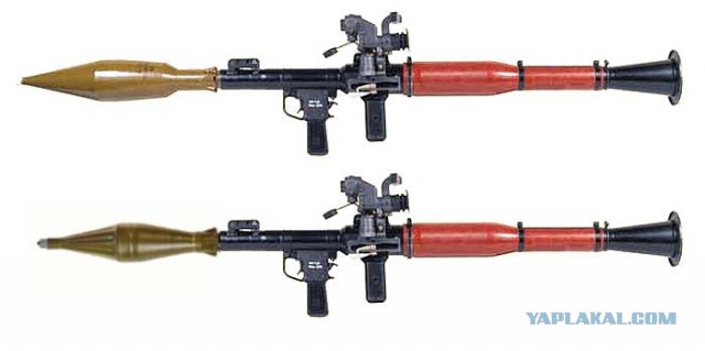 Колонна Хаммеров на на дороге к Луганску.