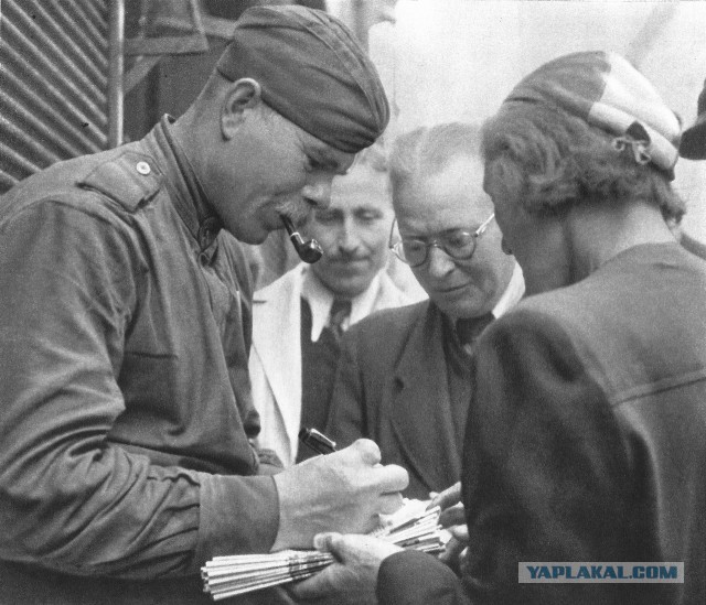 Cоветские солдаты в Чехословакии
