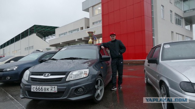 В Татарстане недовольные соседи сожгли во дворе машину