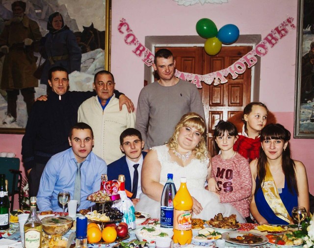 Щас бы на свадьбе гульнуть, но только не на своей