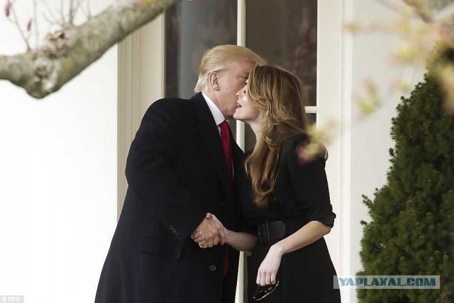Знакомтесь. Хоуп Хикс. Она заразила Трампа коронавирусом.