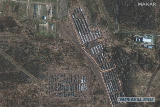 Свежие спутниковые снимки российских войск на границе с Украиной