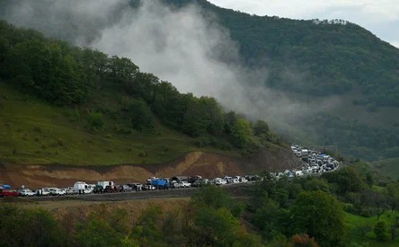 Азербайджан может вторгнуться в Армению в течение нескольких недель