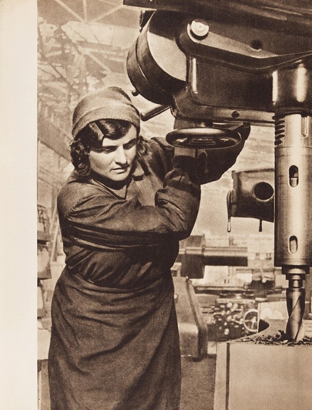 Фотографии из прошлого нашей страны - 43