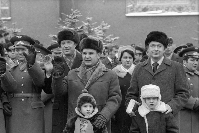 Москва и москвичи. Двадцатый век. 20.02.25