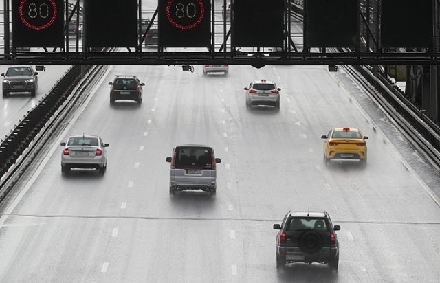 Сезонные тарифы за проезд по "дачным" направлениям на М-11 повышены с 12 мая