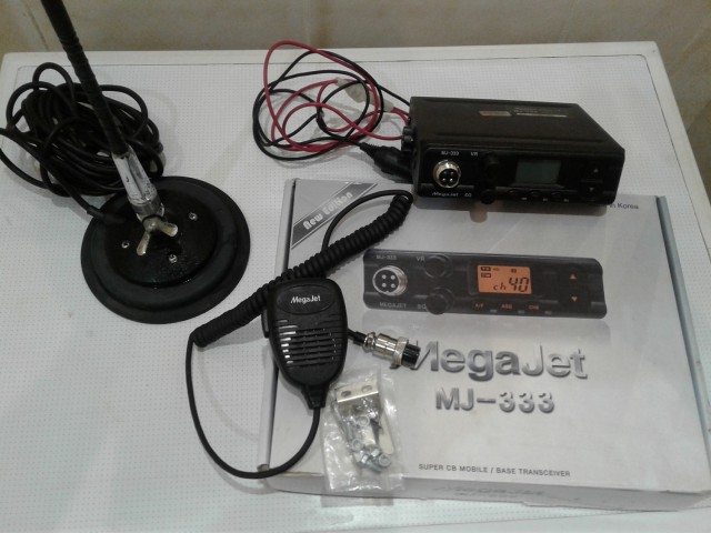 продаю СВ рациюMegajet MJ-333  +антенну