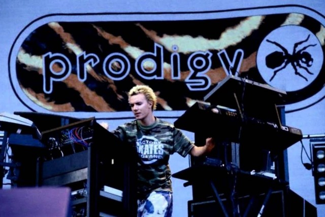 The Prodigy present The Dirtchamber Sessions. История первой и единственной части микса