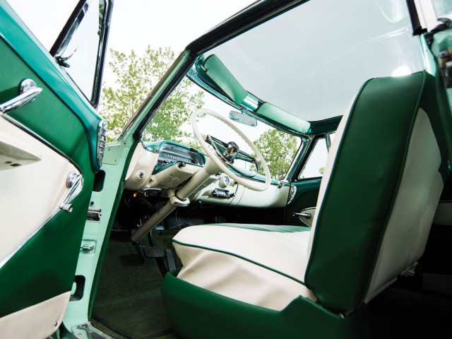 Автомобили RM Auctions. Июль 2015