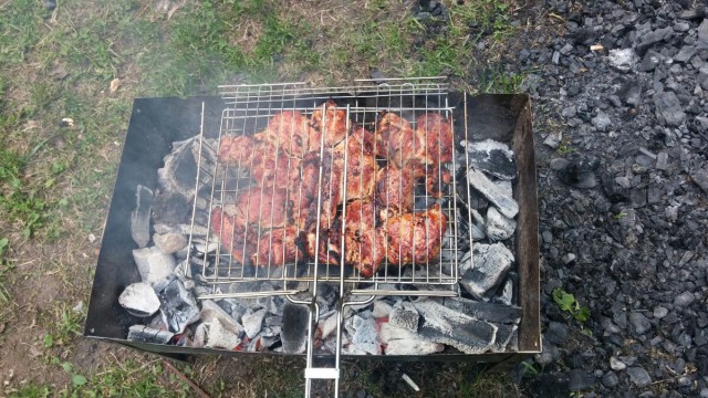 Фастфуд-пикник на день рождения ЯПа