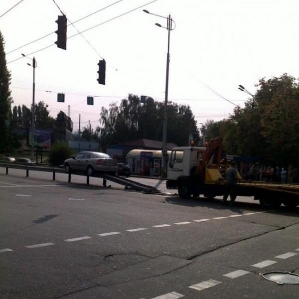 Акуратно заехал