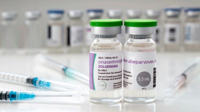 Житель Тюмени год судился за препарат стоимостью 22 миллиона рублей и выиграл суд. Но...