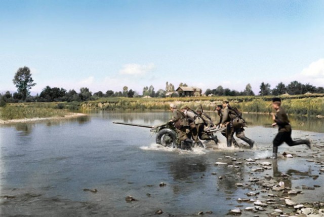 1944 год в фотографиях