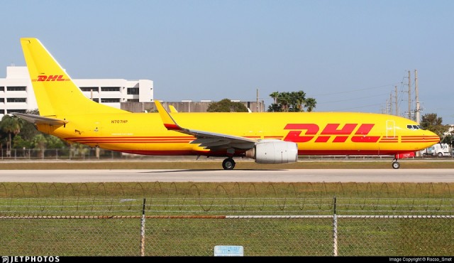 Cамолет Boeing 737 компании DHL, выполняющий рейс по маршруту Лейпциг — Вильнюс, разбился возле аэропорта Вильнюса этим утром