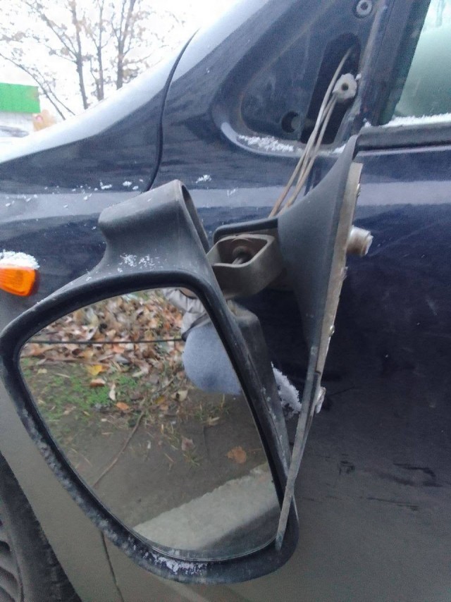 В Ростовской области автоподставщики избили и ограбили студента