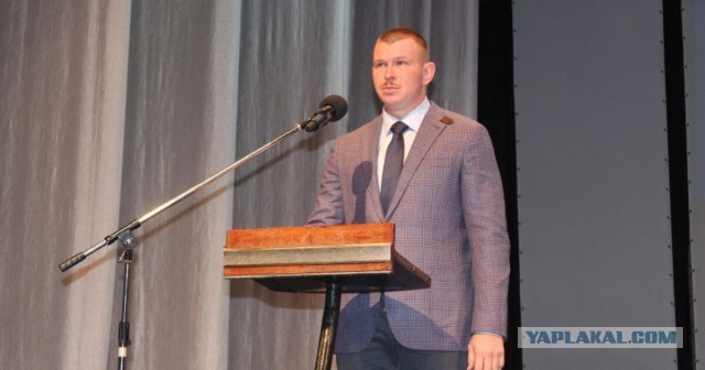 Участник СВО стал мэром города в Кировской области и заявил об «отмыве денег» сотрудниками администрации.