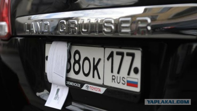 Интересно, идиотами становятся, или рождаются?