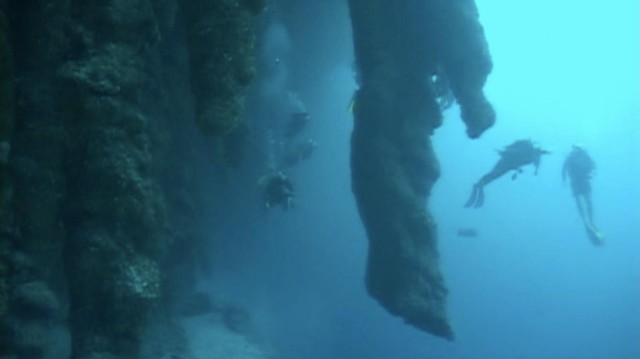 Голубая дыра (Great Blue Hole)