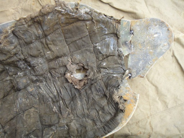 Подъем советского истребителя МиГ-3 и ст. лейтенанта В.П. Бухтеева