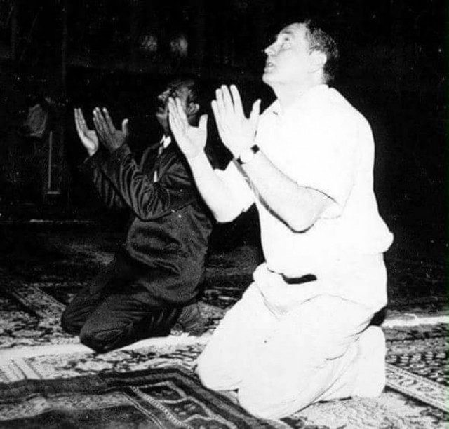 История в фотографиях
