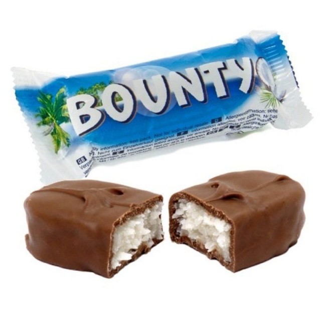 Производитель предупредил об ограничениях поставок Bounty из-за дефицита кокосовой стружки в мире