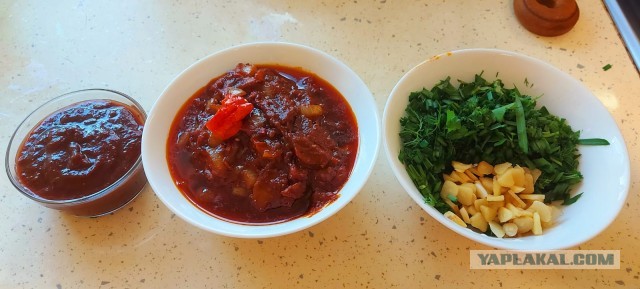 Харчо с маринованной алычой. Часть 2-специи, зелень и остальное