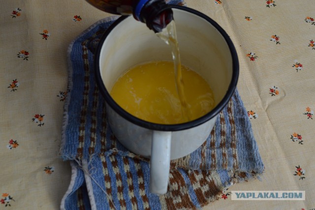 Копченые свиные ребрышки барбекю.