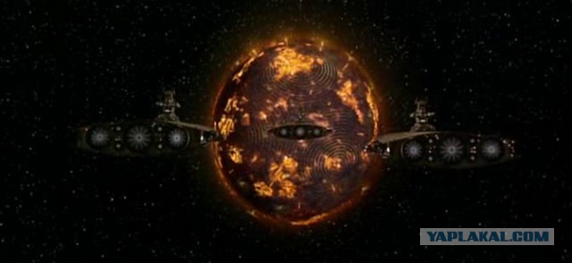 Загадочный объект вырывается из черной дыры