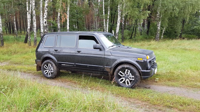 Знакомый купил себе Ладу Весту