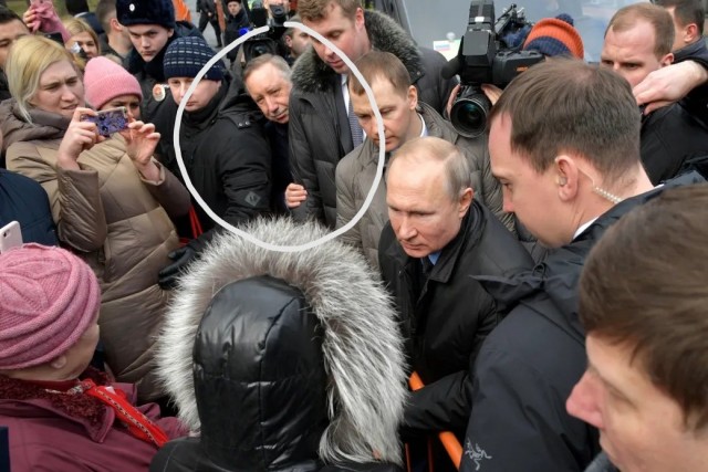 "Я не буду отвечать". Пресс-секретарь Путина не смог объяснить, как прожить на 12 тысяч рублей