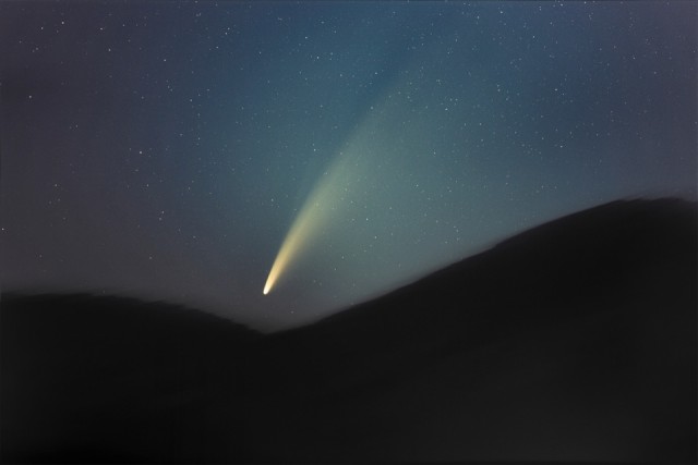 Комета C/2020 F3 (NEOWISE) вид из Сибири