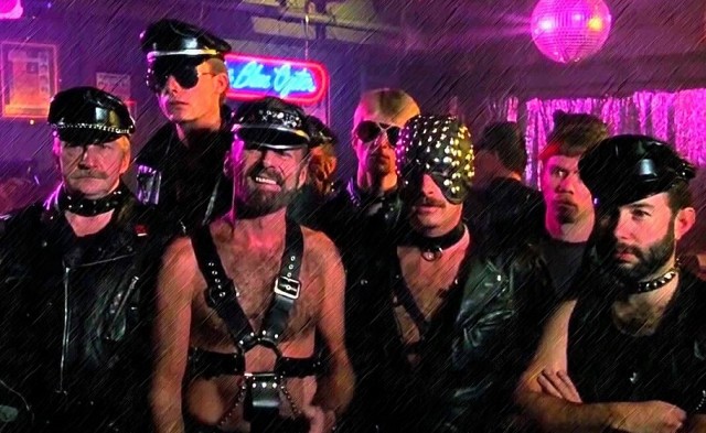 Немного своих  рисунков про отношения и всё такое