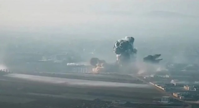 Для скопления живой силы: объемно-детонирующая бомба ОДАБ-500