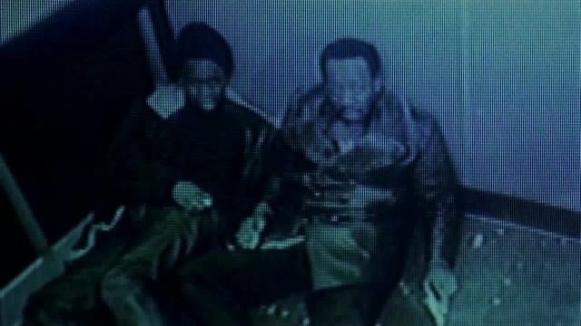 Как обносят острова в ТРЦ