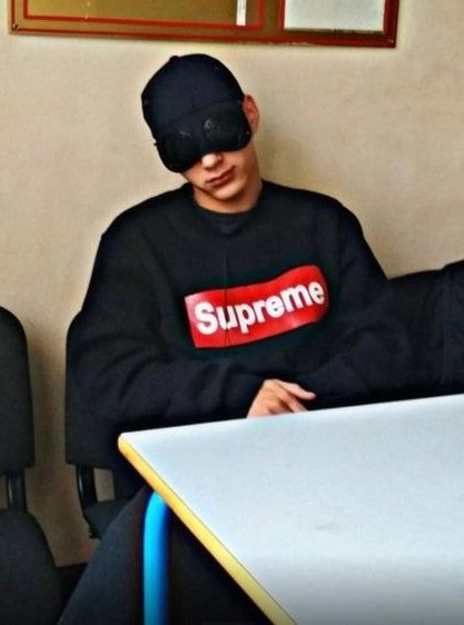 В Москве внук обманул свою бабушку, оформив на нее кредит.