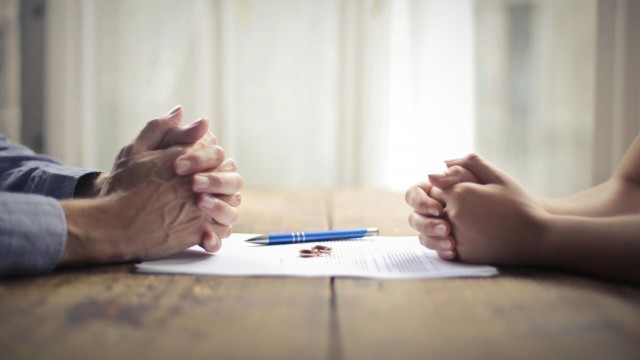 Верховный суд признал незаконным переоформление квартир на родителей при разводе, — РИА