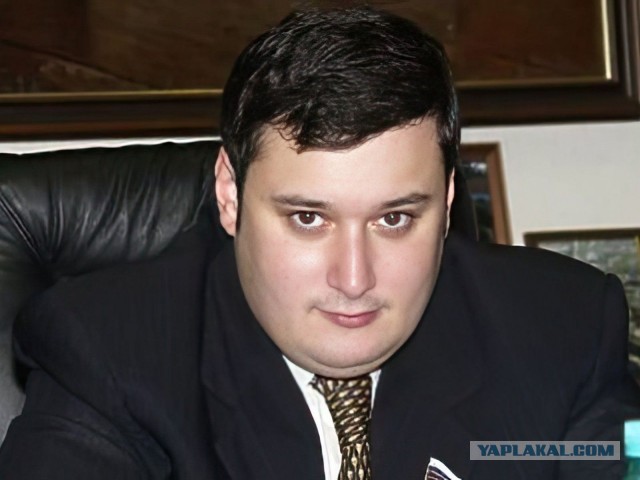 Врио губернатора Курской области Александр Хинштейн раскритиковал подрядчика за просроченные сроки ремонта районной школы