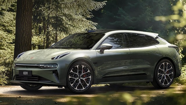 Zeekr представила обновленный электромобиль 001