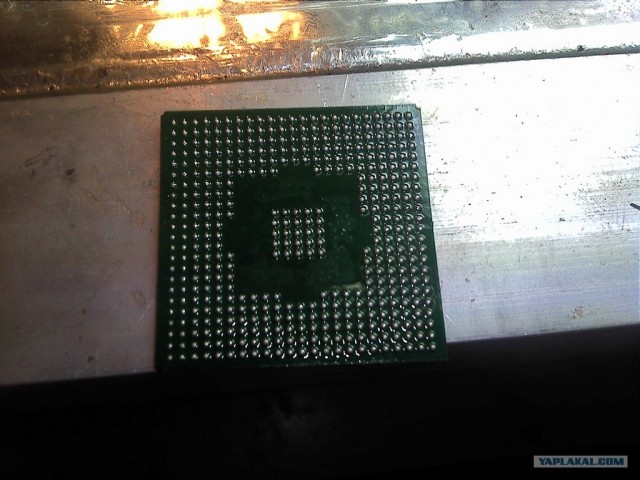 История Sony T250